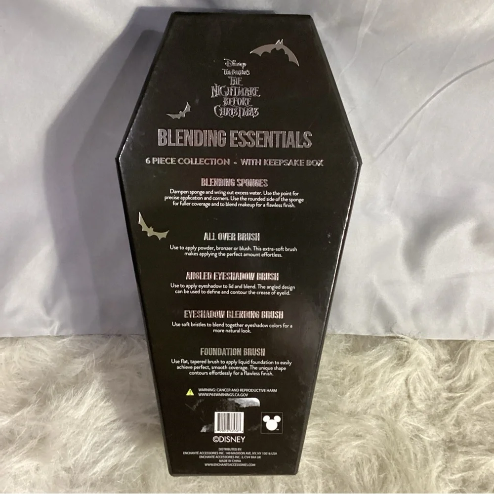 Disney Tim Burton’s Nightmare Before Christmas Blending Set w/ Coffin Keep Box
